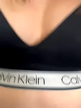 ElaraMorel – webcam model profile photo Image 9