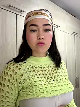 sofia_big – webcam model profile photo Image 10