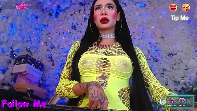 Playful_Adriana – webcam model profile photo Image 3