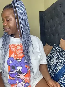 SeleneHart – webcam model profile photo Image 12