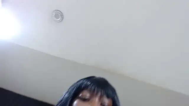 Chloe_Sins – webcam model profile photo Image 9