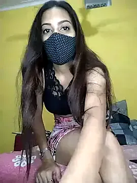 PaulinaKorven – webcam model profile photo Image 4