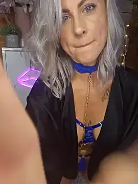 AnneRusel – webcam model profile photo Image 7