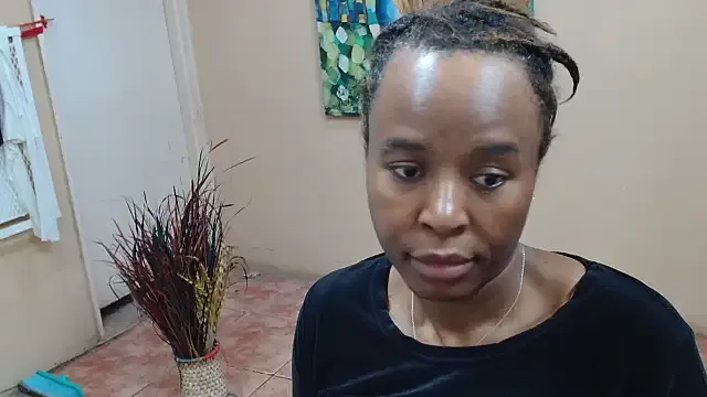 AnaSofiaLeon – webcam model profile photo Image 12