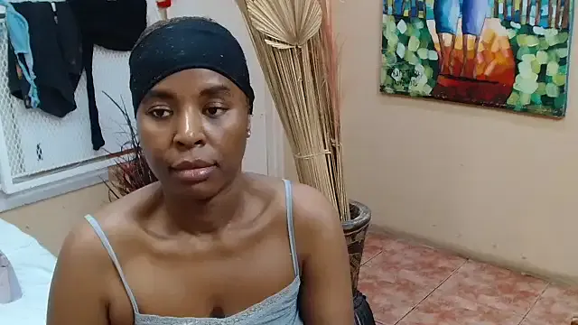 AnaSofiaLeon – webcam model profile photo Image 4