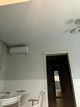 KarinaSanz – webcam model profile photo Image 19