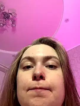 KarinaSanz – webcam model profile photo Image 3