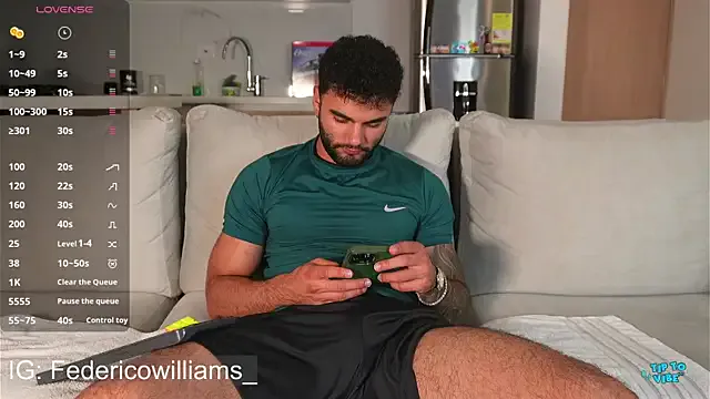 NoaMarin – webcam model profile photo Image 14