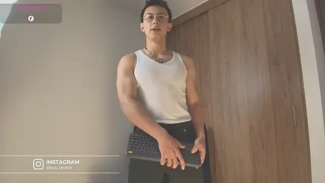 CassieGil – webcam model profile photo Image 3