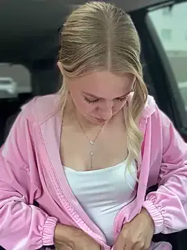 AnneRusel – webcam model profile photo Image 9