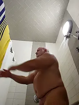 ROXSANNE – webcam model profile photo Image 16