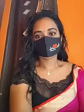 GoodGlamorGirl – webcam model profile photo Image 2