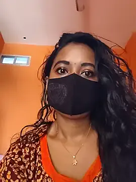 GoodGlamorGirl – webcam model profile photo Image 4