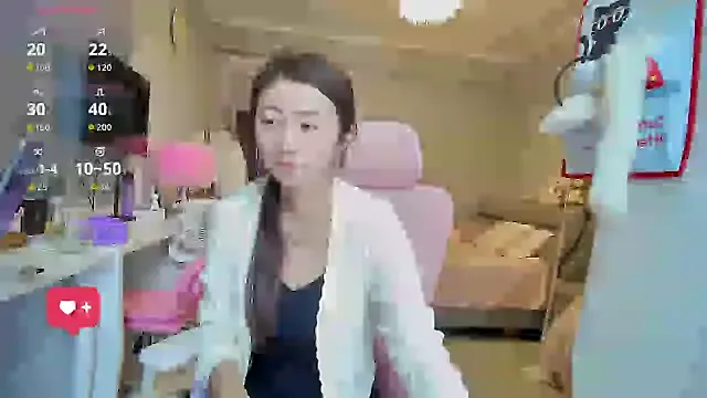 SkyLumen – webcam model profile photo Image 2