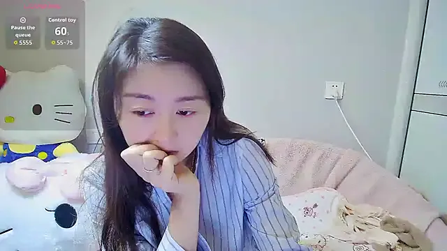 SkyLumen – webcam model profile photo Image 6