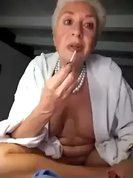 AllisonAdams – webcam model profile photo Image 18