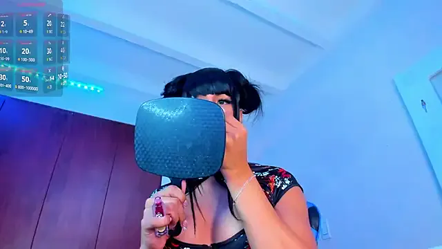 ValMoonlight – webcam model profile photo Image 11