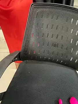 NiaPineda – webcam model profile photo Image 12