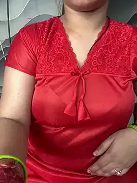 NiaPineda – webcam model profile photo Image 4