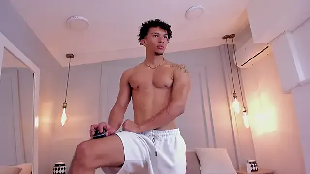 GreciaMorgan – webcam model profile photo Image 13