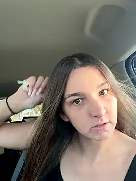 EllyJames – webcam model profile photo Image 12