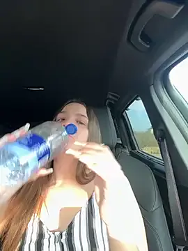 EllyJames – webcam model profile photo Image 17