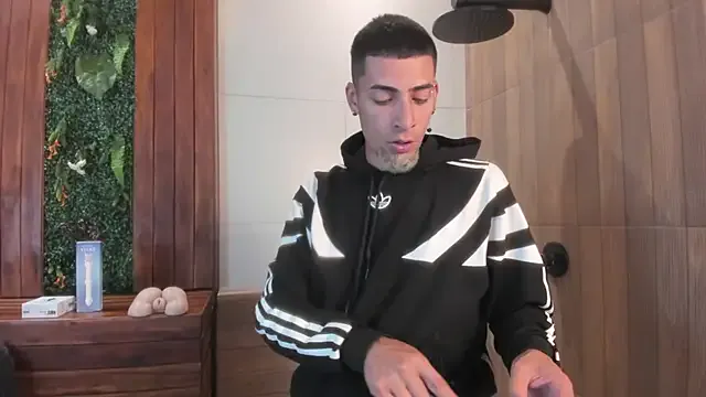 GreciaMorgan – webcam model profile photo Image 18