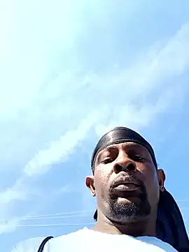 NoaRivas – webcam model profile photo Image 7