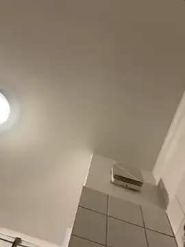 AlannaWeest – webcam model profile photo Image 10