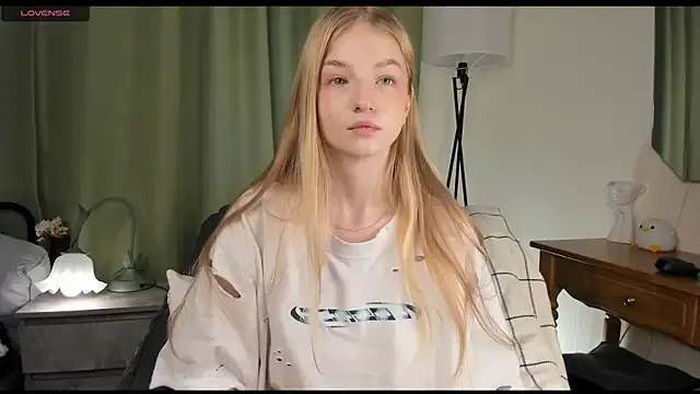 Rouse69_ – webcam model profile photo Image 13