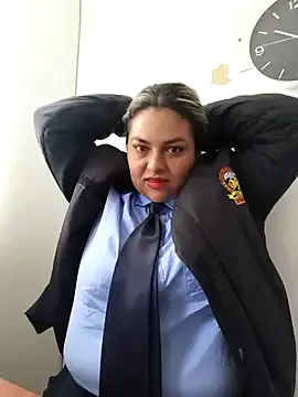 Julia-Sugar – webcam model profile photo Image 7