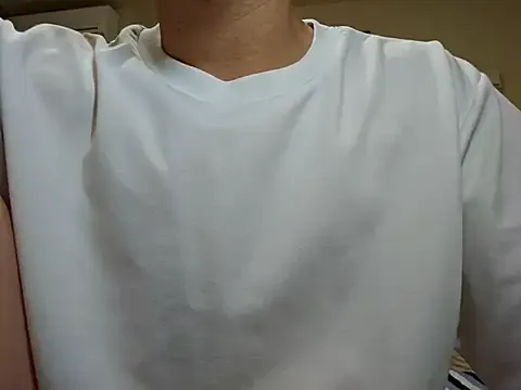 LaraOlsen – webcam model profile photo Image 3