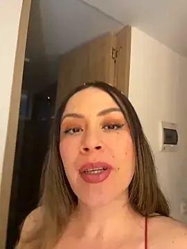 AylaRosell – webcam model profile photo Image 19