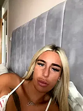 Alice_Haaze – webcam model profile photo Image 6