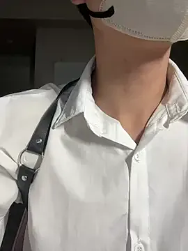 Noya – webcam model profile photo Image 9