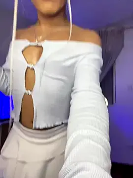 johannarodriguez23 – webcam model profile photo Image 4