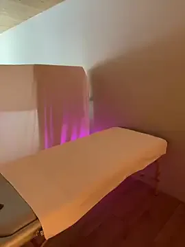 Donovan_Desmond – webcam model profile photo Image 6