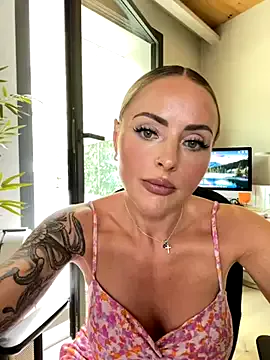 Donovan_Desmond – webcam model profile photo Image 9