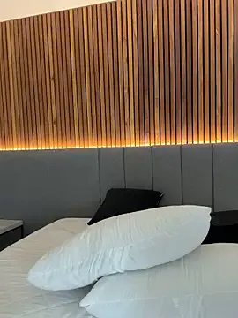 AmyBelmontt – webcam model profile photo Image 14