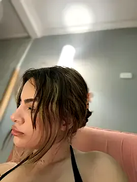 ashley69_brown – webcam model profile photo Image 8