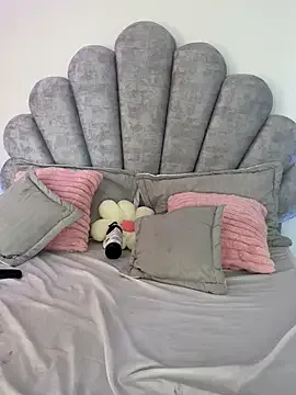 RoxyLicious_ – webcam model profile photo Image 10