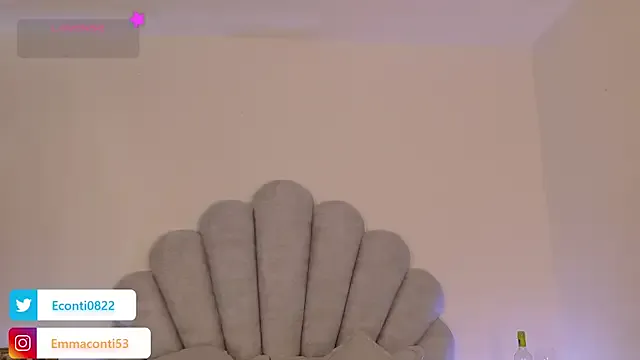 RoxyLicious_ – webcam model profile photo Image 2