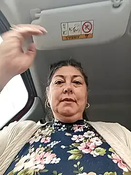 Noya – webcam model profile photo Image 10