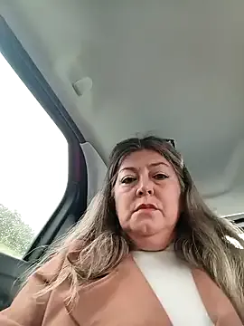 Noya – webcam model profile photo Image 19