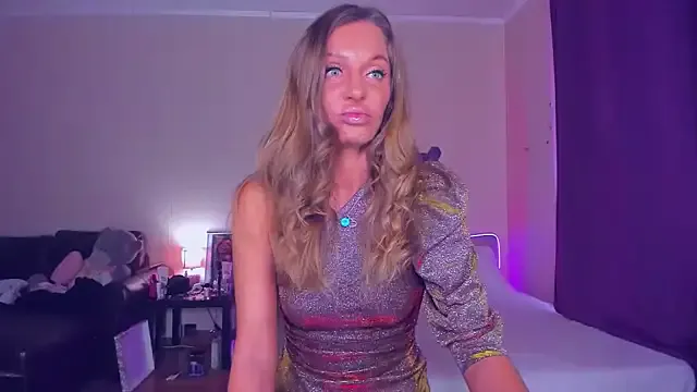 ChloeeGill – webcam model profile photo Image 10