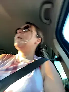 Hana-Noami – webcam model profile photo Image 3