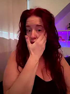 ChloeeGill – webcam model profile photo Image 11