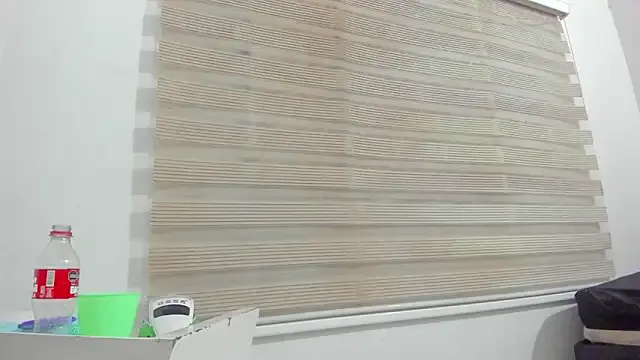 LindyVSAndy – webcam model profile photo Image 17