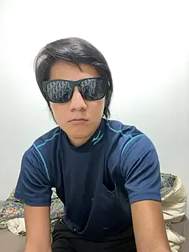 Noya – webcam model profile photo Image 5