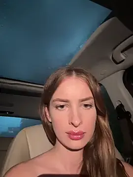 DarkDea – webcam model profile photo Image 14